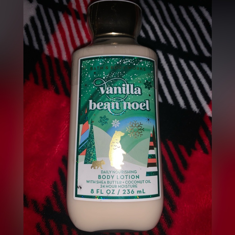 Bath & Body Works Vanilla Bean Noel Body Lotion